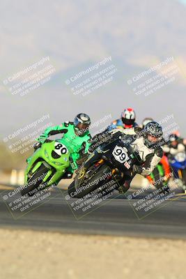 media/Dec-07-2024-CVMA (Sat) [[21c5f1ef85]]/Race 12-Supersport Middleweight/